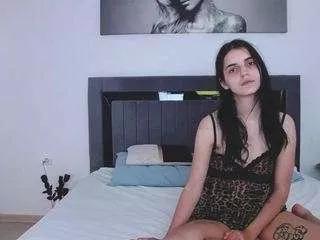 sweetmelody20 from CamSoda is Freechat