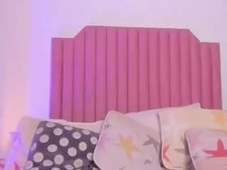 sweetmich from CamSoda