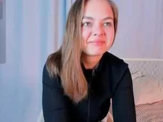 taitebluett from CamSoda