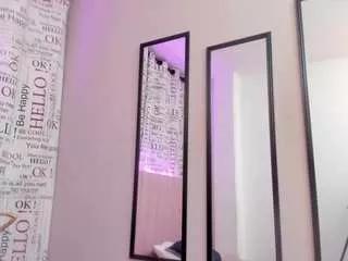 tania-west from CamSoda is Freechat
