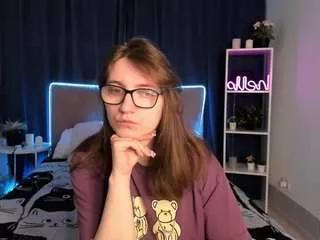 tararyan from CamSoda is Freechat