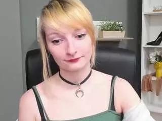 tastyblair from CamSoda