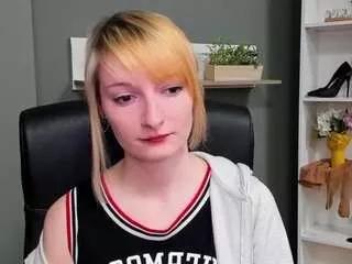 tastyblair from CamSoda