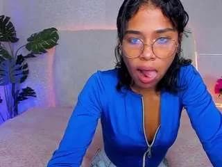 thebestdreamxxx from CamSoda is Freechat