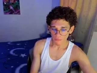 tommyxros from CamSoda is Freechat