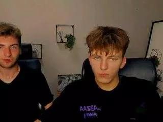 Travis-wolf from CamSoda