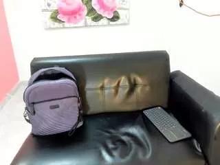 triianack from CamSoda