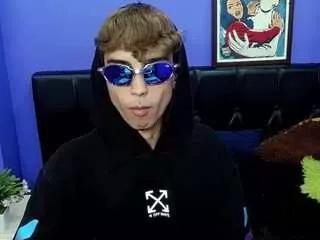 ttimy-x-boy from CamSoda