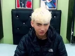 ttimy-x-boy from CamSoda