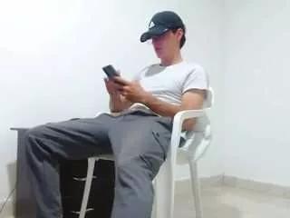 ultrailuminated from CamSoda is Freechat