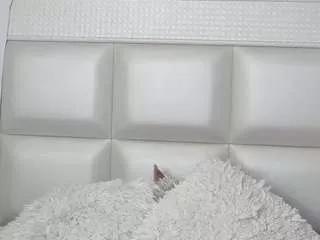 veronica-santana from CamSoda is Freechat