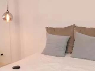 victoria-cam from CamSoda is Freechat