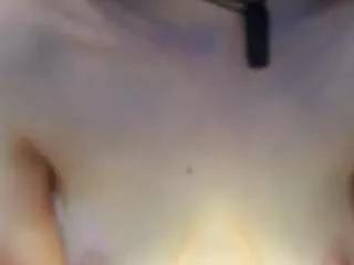 vikkivibe from CamSoda is Freechat