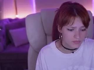 vikkylovered from CamSoda is Freechat
