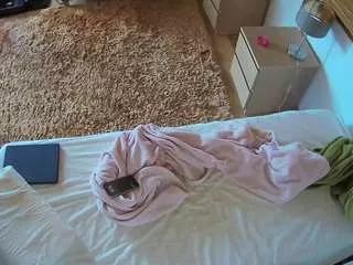 voyeurcam-julmodels-whitebed-3 from CamSoda is Freechat