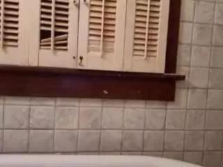 ytorp933 from CamSoda is Freechat
