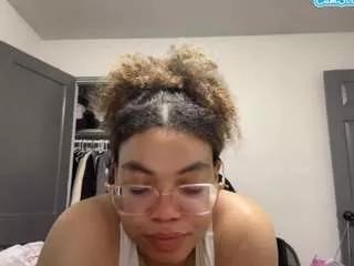 zahrabliss from CamSoda is Freechat