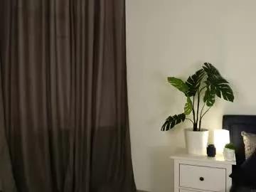 hairy_queeen on Chaturbate