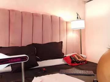 hallybans from Chaturbate