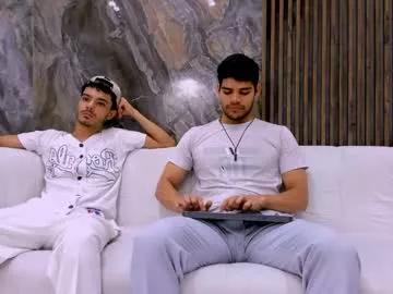 heteros_men from Chaturbate