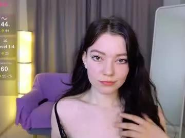 holly_kittenss from Chaturbate is Freechat
