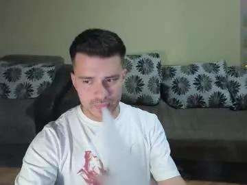 Johnnylove21 from Chaturbate