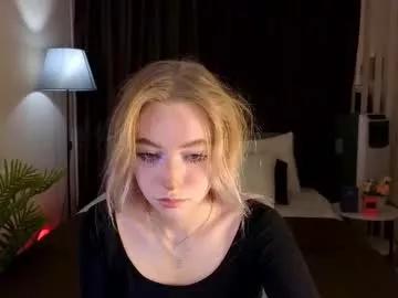 just_mia_ from Chaturbate is Freechat