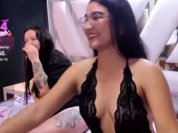 kriss_and_melody from Chaturbate is Freechat