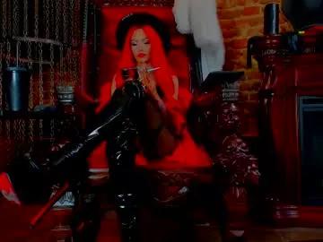 Moniqueresse from Chaturbate