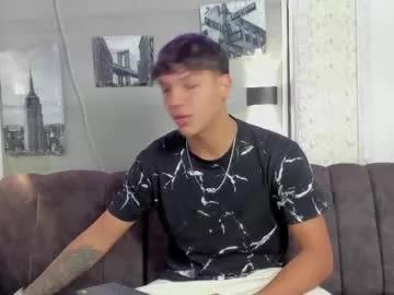 russell_bennett from Chaturbate is Freechat