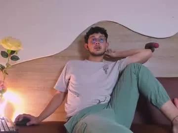 siimon_grey from Chaturbate is Freechat