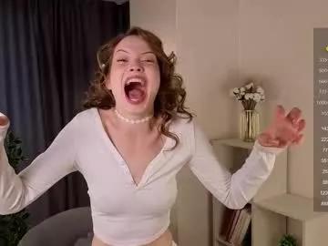 sunnivagaillard from Chaturbate