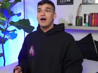 aalan_jamess from Flirt4Free