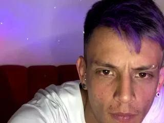 aandrew_cooper from Flirt4Free