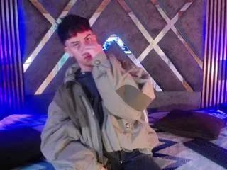 aaron_blink from Flirt4Free