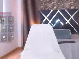 aaron_blink from Flirt4Free is Freechat