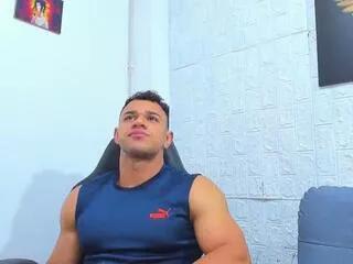 aaron_velour from Flirt4Free