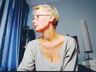 addie_lynn from Flirt4Free
