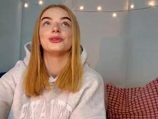 adelaide_godard from Flirt4Free is Freechat