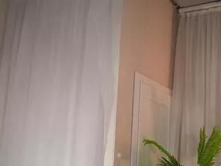 adeline_king from Flirt4Free is Freechat