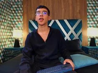 Aidden_royce from Flirt4Free