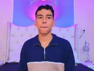 Aidden_royce from Flirt4Free