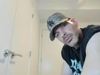 aj_jameson from Flirt4Free is Freechat