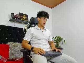 alan_moan from Flirt4Free