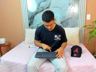 ander_montoya from Flirt4Free is Freechat