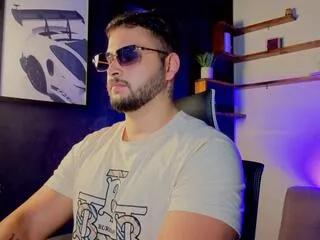 Andreww_brownn from Flirt4Free