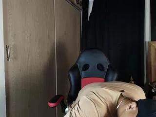 andy_corleone from Flirt4Free is Freechat