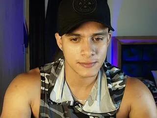 Andy_corleone from Flirt4Free