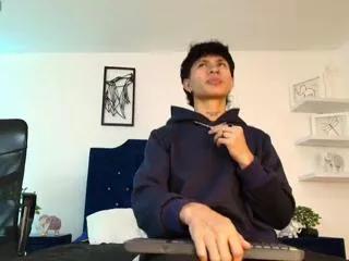 angeel_thomas from Flirt4Free is Freechat
