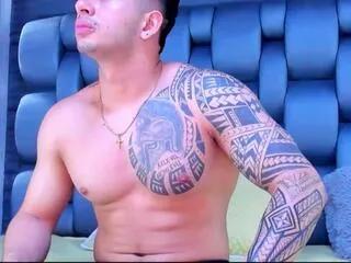angel_falconer from Flirt4Free is Freechat